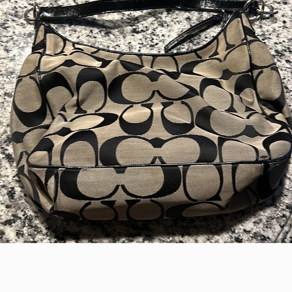 Coach Black and Tan Signature Shoulder Bag - Picture 6 of 8